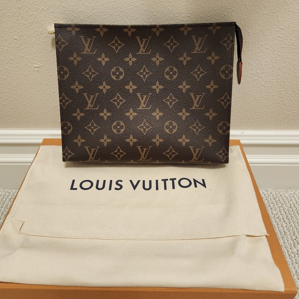 Louis Vuitton Monogram Toiletry Pouch 26